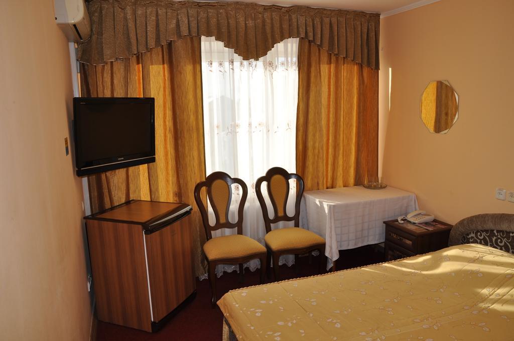 Hotel Cooperator Kiev Exterior photo
