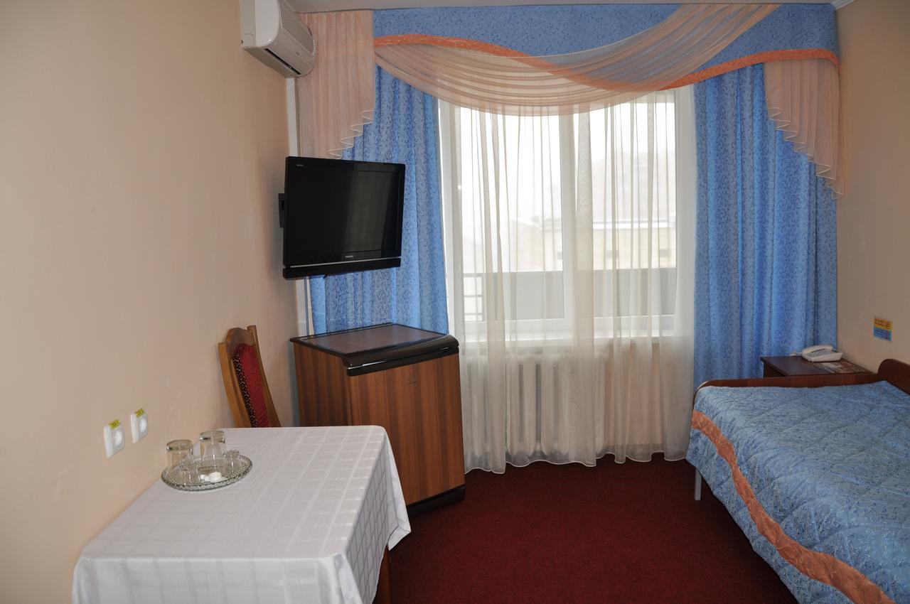 Hotel Cooperator Kiev Room photo